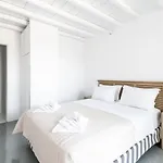 Leda Mykonos *