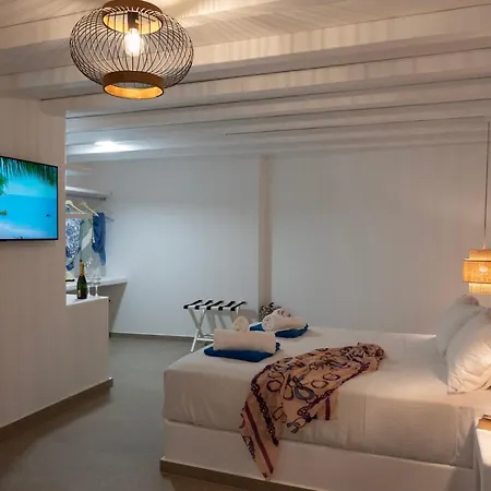 Leda Mykonos * Elia (Mykonos)