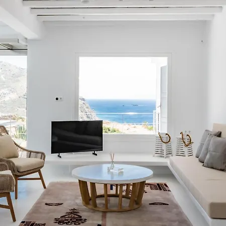 Leda Mykonos * Elia (Mykonos)