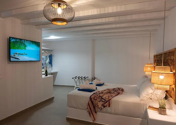 Leda Mykonos * Elia (Mykonos)